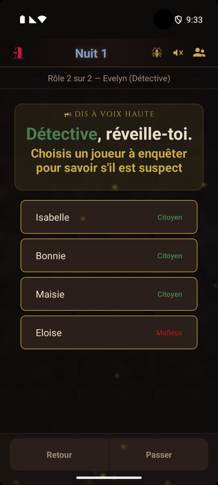 Phase de nuit montrant le réveil du Détective avec le choix du joueur à sonder